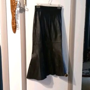 Leather skirt